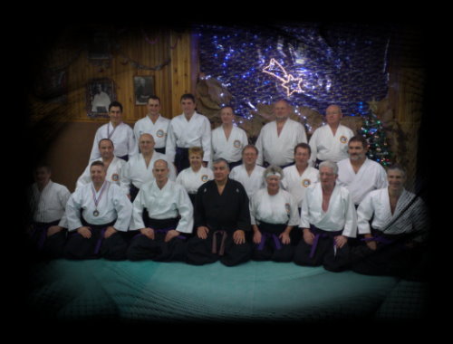 Les 18 premi&egrave;res Ceintures Violettes de l'AEJT